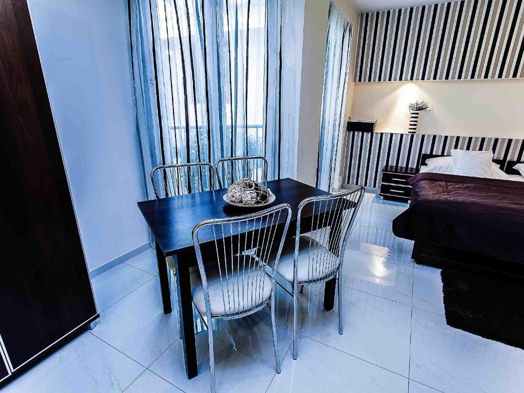 Apart-Lux Aparthotel Bytom Luaran gambar