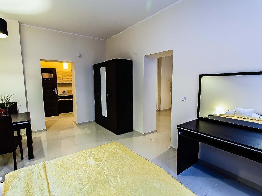 Apart-Lux Aparthotel Bytom Luaran gambar