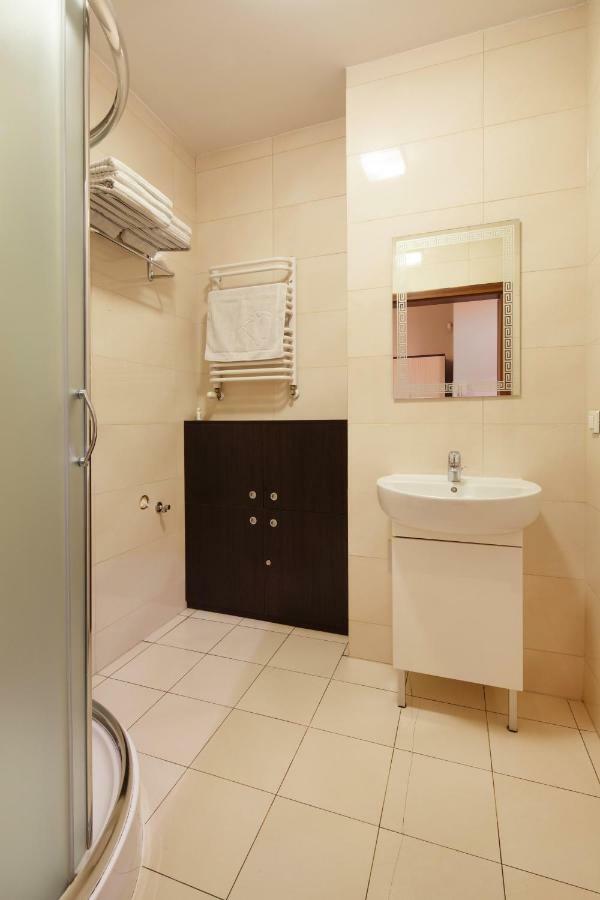 Apart-Lux Aparthotel Bytom Luaran gambar